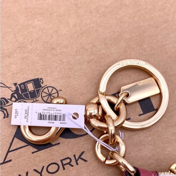 COACH CIRCULAR COIN POUCH KEY/BAG CHARM WITH HEART PRINT - Picture 8 of 9